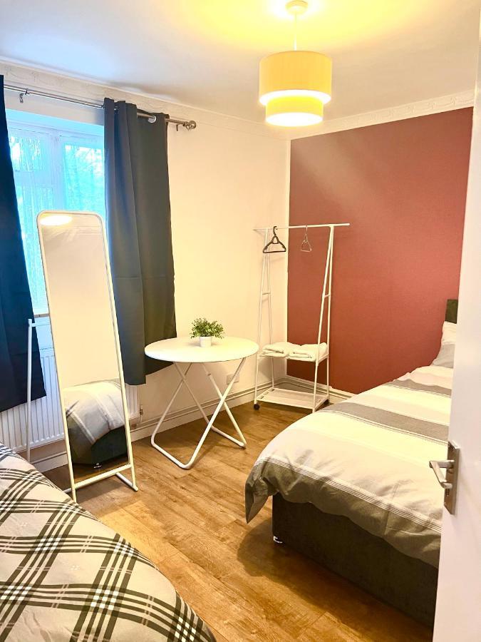 Large Room With Two Bed In Central Londres Exterior foto